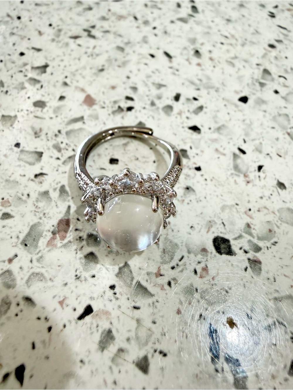 Adjustable Open Band Ring.Shuimo Jade Round Cabochon，Silver-Tone，Pave Crystal.